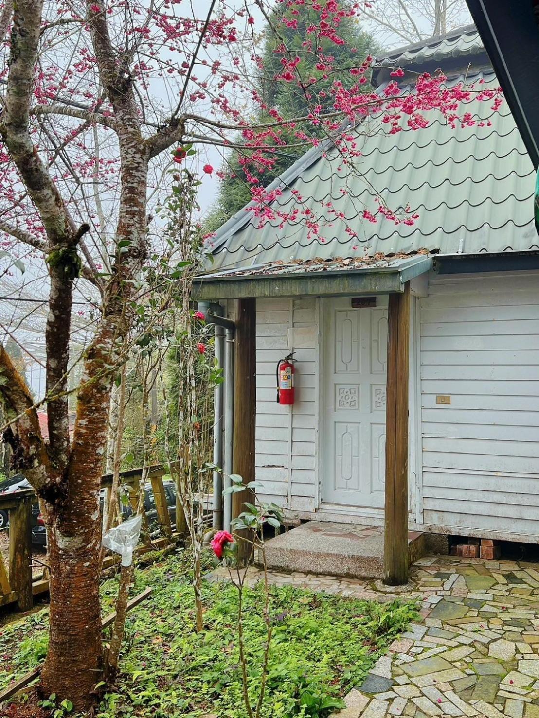 Gemlu Villa Lugu Luaran gambar