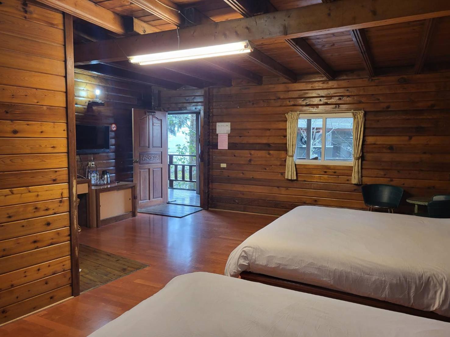 Gemlu Villa Lugu Luaran gambar